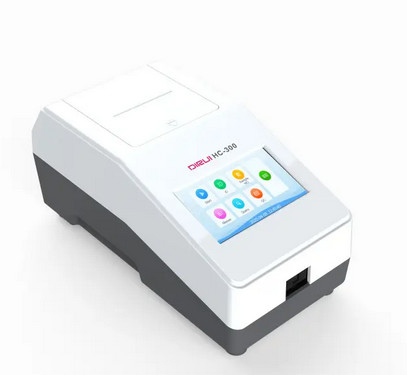 Machine automatisée semi automatisée d'analyse d'urine